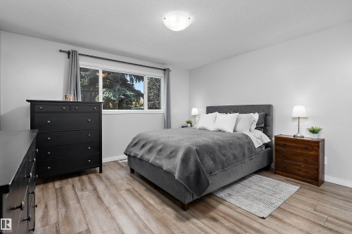 800 Lee Ridge Road Nw, Edmonton, AB 