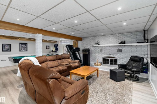 800 Lee Ridge Road Nw, Edmonton, AB 