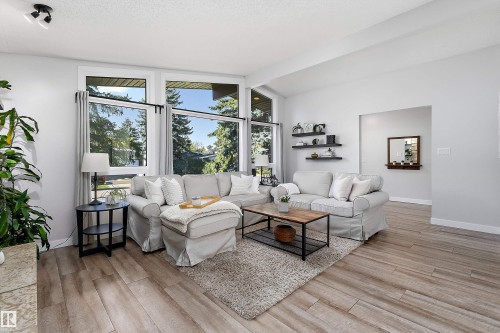 800 Lee Ridge Road Nw, Edmonton, AB 
