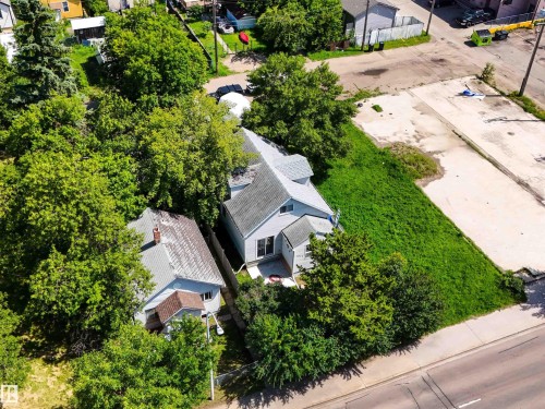 11825 80 Street Nw, Edmonton, AB 