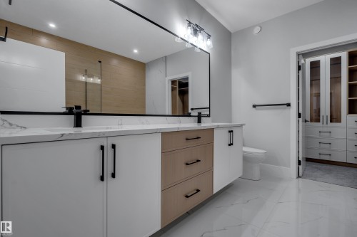717 Astoria Way, Devon, AB 
