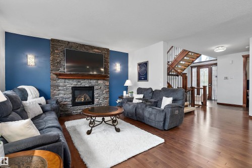 87 Lamplight Drive, Spruce Grove, AB 