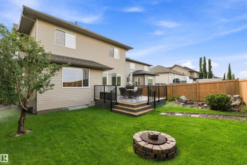 87 Lamplight Drive, Spruce Grove, AB 