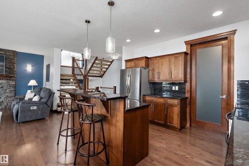 87 Lamplight Drive, Spruce Grove, AB 