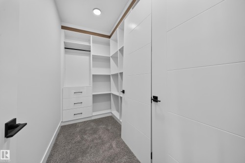 8418 Mayday Link Sw, Edmonton, AB 