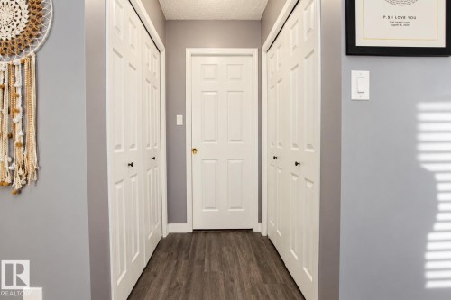 2811 25 Street Nw, Edmonton, AB 