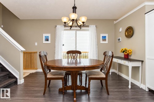 2811 25 Street Nw, Edmonton, AB 