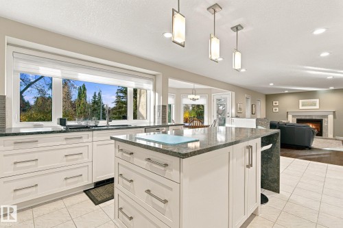 910 Wallbridge Place Nw, Edmonton, AB 