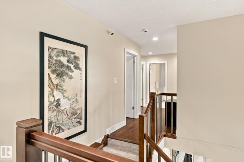 910 Wallbridge Place Nw, Edmonton, AB 