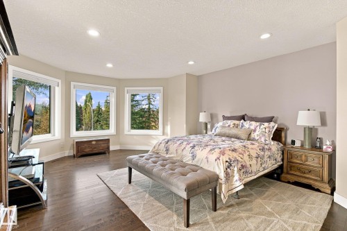910 Wallbridge Place Nw, Edmonton, AB 