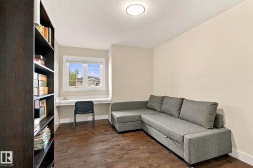 910 Wallbridge Place Nw, Edmonton, AB 