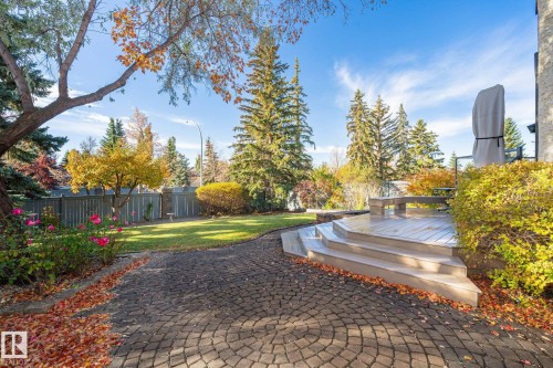 910 Wallbridge Place Nw, Edmonton, AB 
