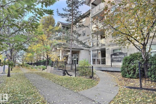 #218 12838 65 ST NW  Edmonton, AB T5A 5H3