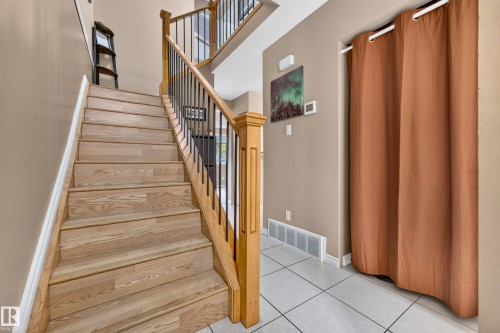1209 Hooke Road Nw, Edmonton, AB 