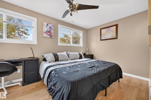1209 Hooke Road Nw, Edmonton, AB 