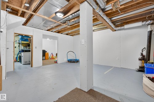 1209 Hooke Road Nw, Edmonton, AB 