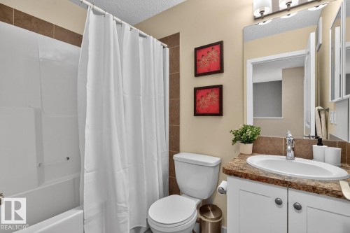 411 Simmonds Way, Leduc, AB 