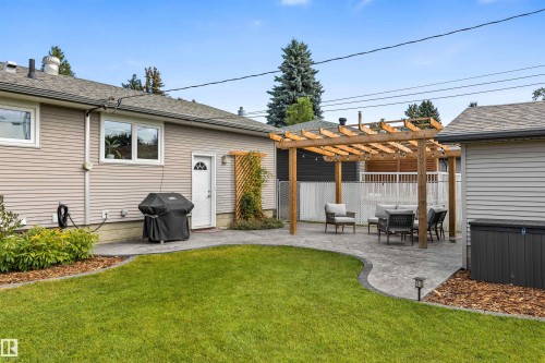 6207 85 Avenue Nw, Edmonton, AB 