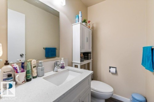 8306 182 Street Nw, Edmonton, AB 