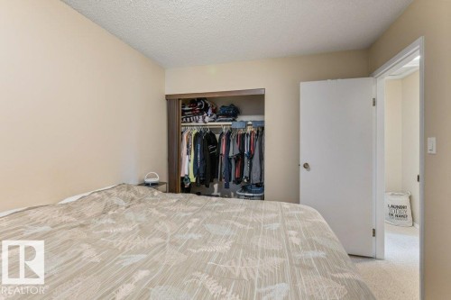 8306 182 Street Nw, Edmonton, AB 