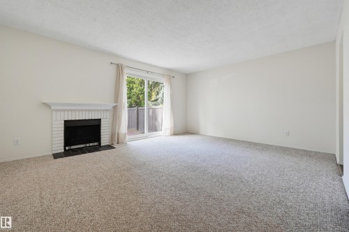 141 Tudor Lane Nw, Edmonton, AB 