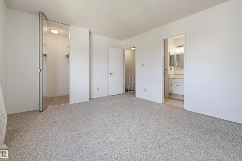 141 Tudor Lane Nw, Edmonton, AB 