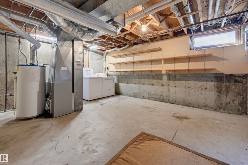 141 Tudor Lane Nw, Edmonton, AB 