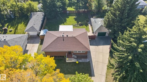 Brick exterior with a peaked roof - 14 Sonora Drive, St. Albert, AB 