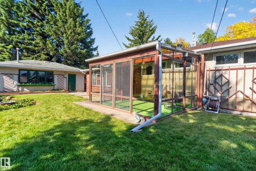 Screened-in enclosure with a pitched roof - 14 Sonora Drive, St. Albert, AB 