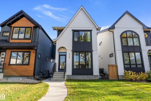 9727 153 Street Nw, Edmonton, AB 