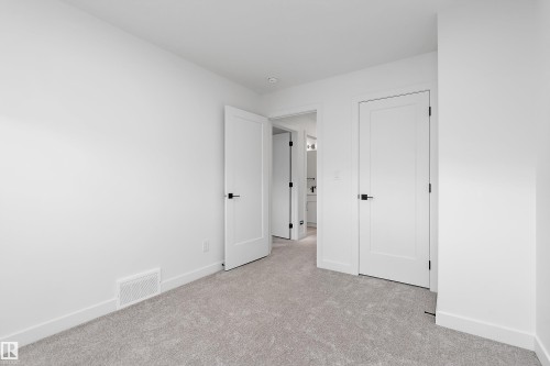 9727 153 Street Nw, Edmonton, AB 