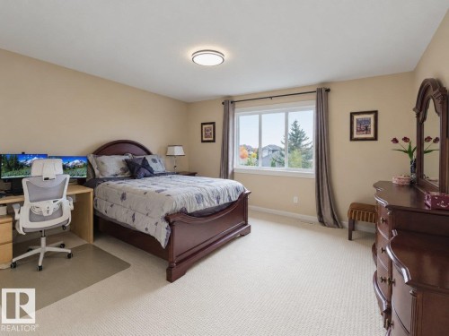 1641 Malone Way Nw, Edmonton, AB 