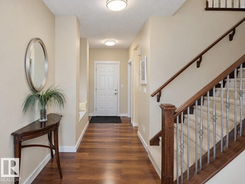 1641 Malone Way Nw, Edmonton, AB 