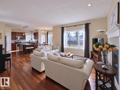 1641 Malone Way Nw, Edmonton, AB 