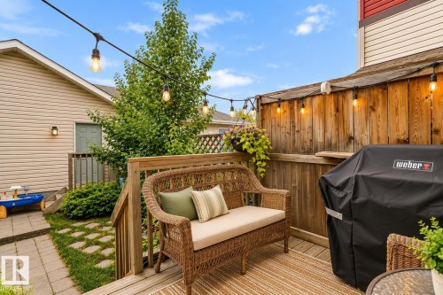 2115 Trumpeter Way Nw, Edmonton, AB 