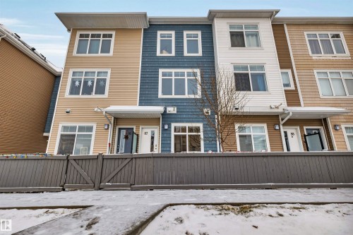 #87 600 BELLEROSE DR  St. Albert, AB T8N 7T5
