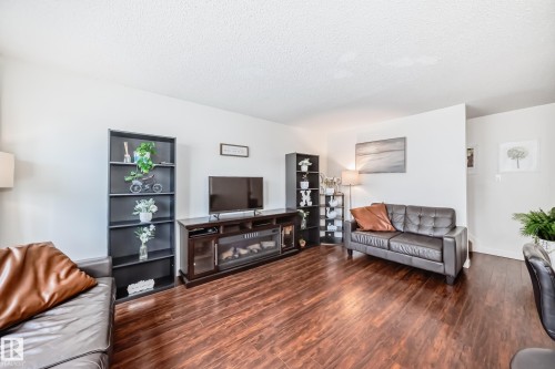 75 Amberly Court Nw, Edmonton, AB 