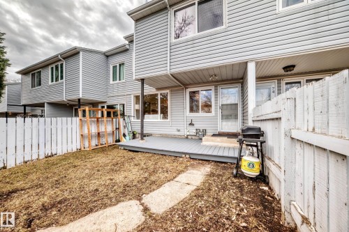 75 Amberly Court Nw, Edmonton, AB 