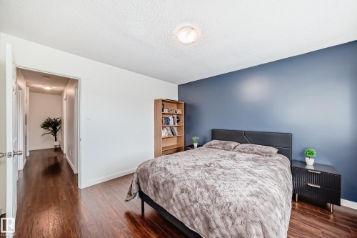 75 Amberly Court Nw, Edmonton, AB 