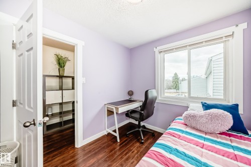 75 Amberly Court Nw, Edmonton, AB 