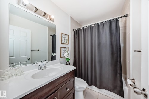 75 Amberly Court Nw, Edmonton, AB 