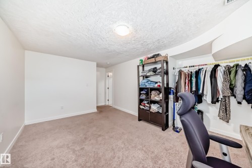 75 Amberly Court Nw, Edmonton, AB 