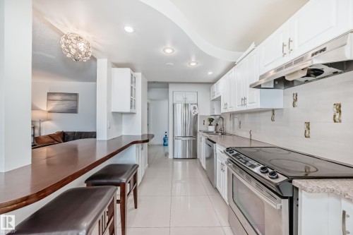 75 Amberly Court Nw, Edmonton, AB 