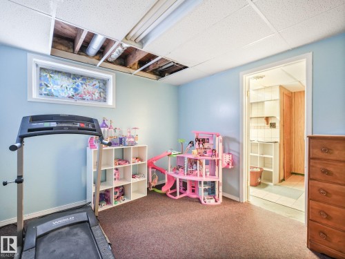 Additional content - 7520 130 Avenue Nw, Edmonton, AB 