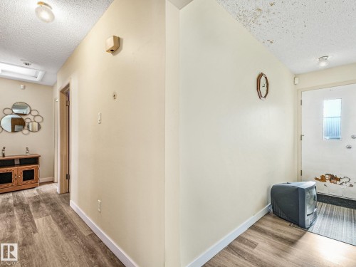 Additional content - 7520 130 Avenue Nw, Edmonton, AB 