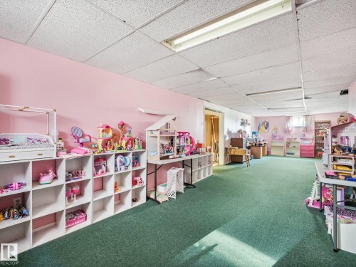 Additional content - 7520 130 Avenue Nw, Edmonton, AB 