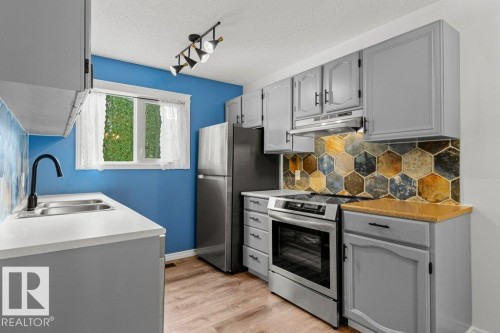 11343 22 Avenue Nw, Edmonton, AB 