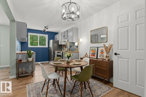 11343 22 Avenue Nw, Edmonton, AB 