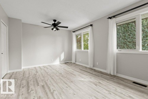 11343 22 Avenue Nw, Edmonton, AB 
