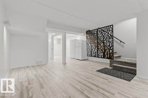 11343 22 Avenue Nw, Edmonton, AB 